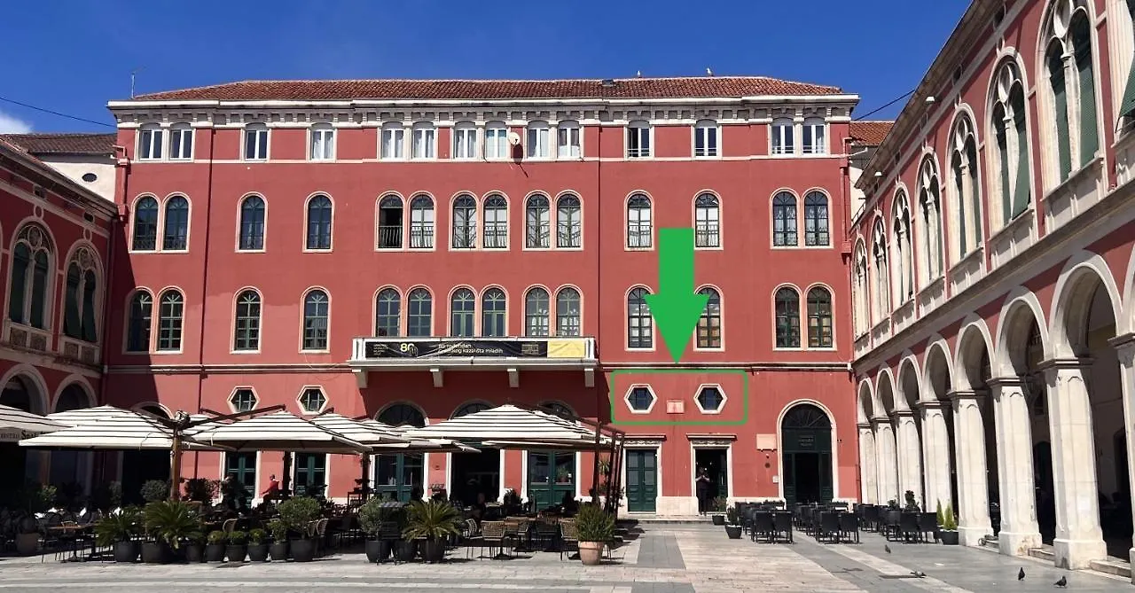 Διαμέρισμα On The Square Suites Σπλιτ Κροατία
